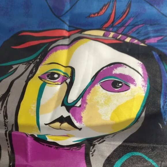 Pichio: Multi color face portrait art print scarf. Measures approx. 34" X 34". - Picture 2 of 4